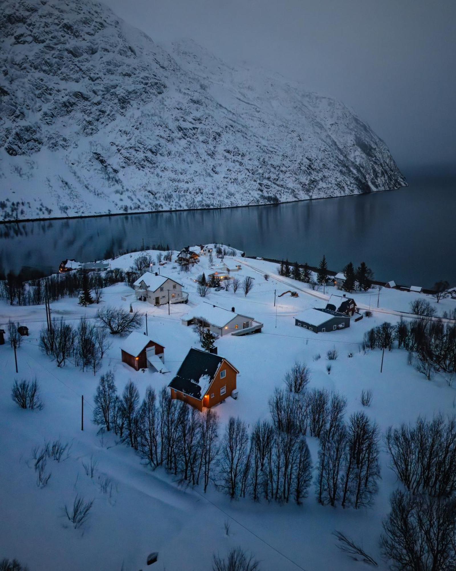 Вілла Lyngen Aurora House Koppangen Екстер'єр фото