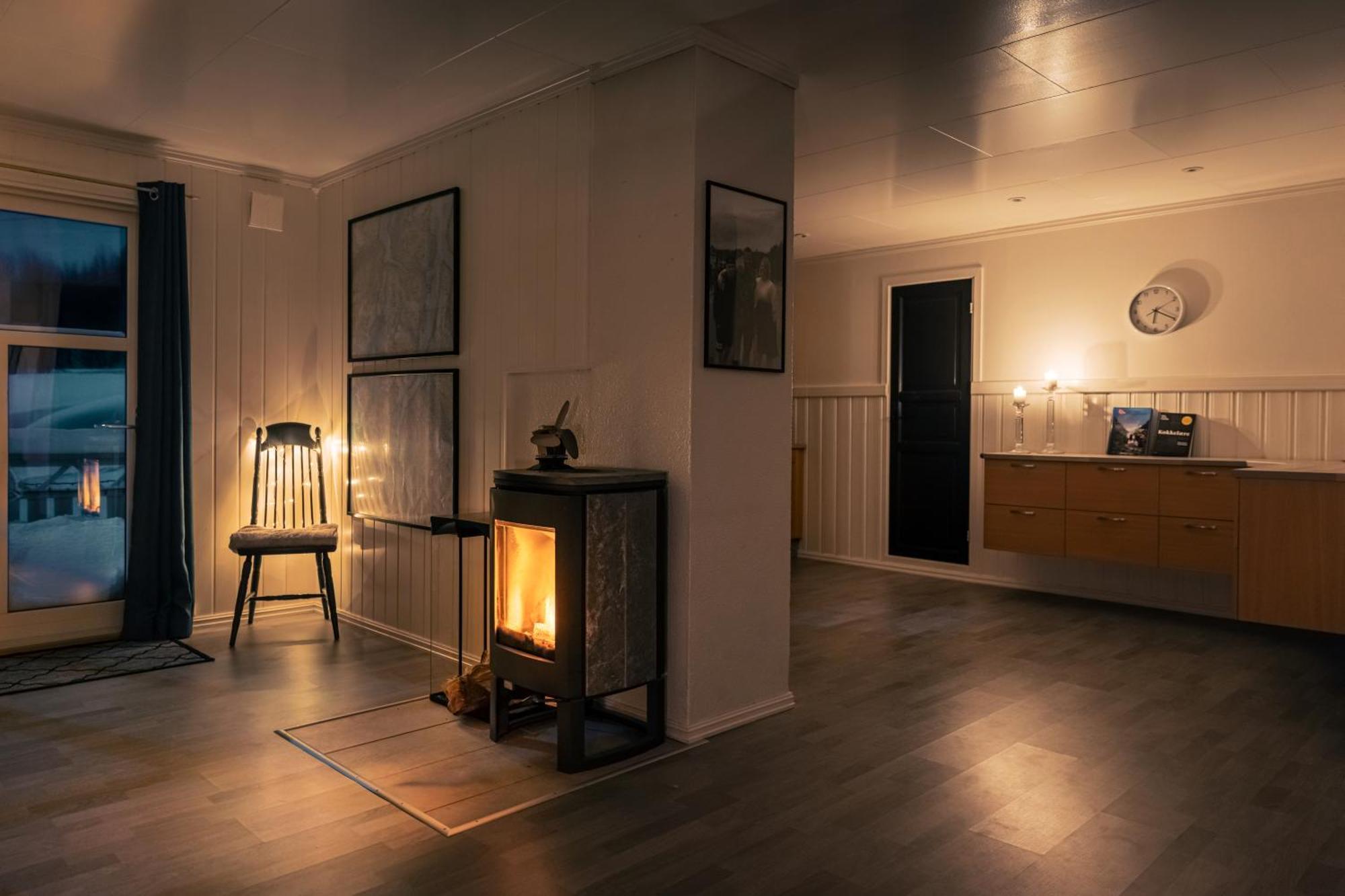 Вілла Lyngen Aurora House Koppangen Екстер'єр фото