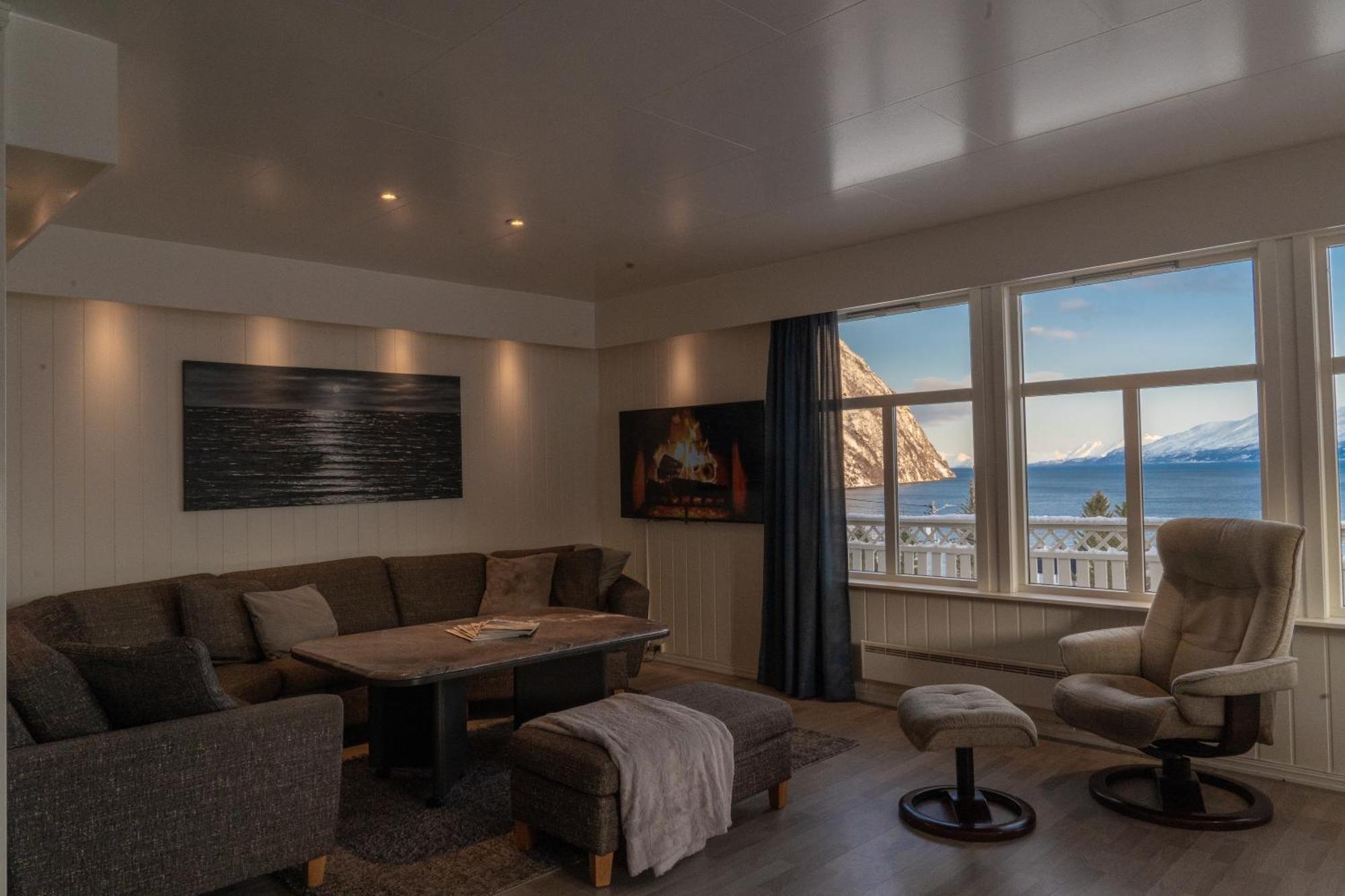 Вілла Lyngen Aurora House Koppangen Екстер'єр фото